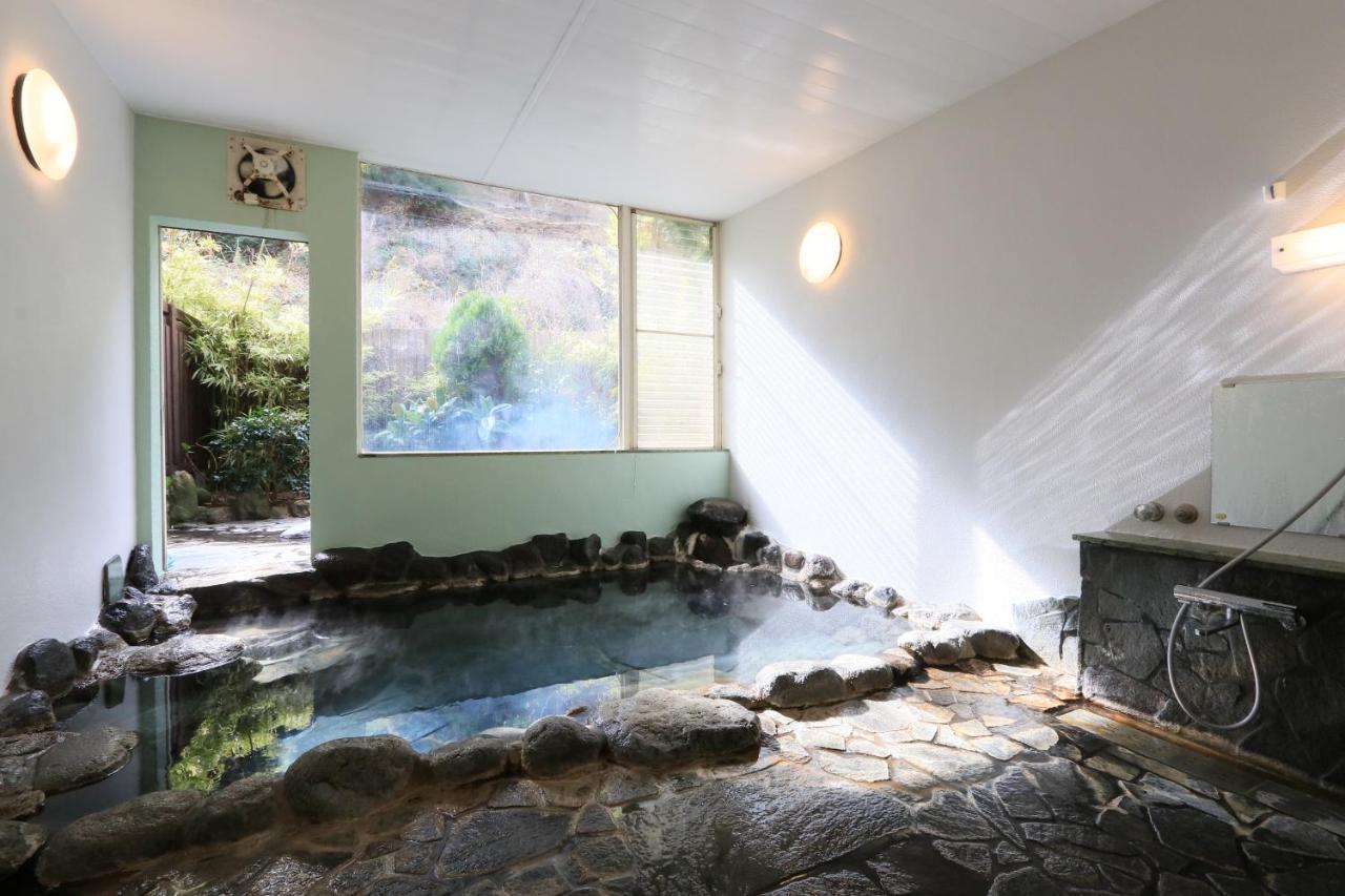 ホテル Amis Droles 河津町 エクステリア 写真